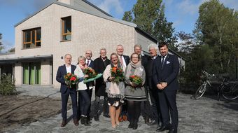 Die Beteiligten am Bau des Hospizes.